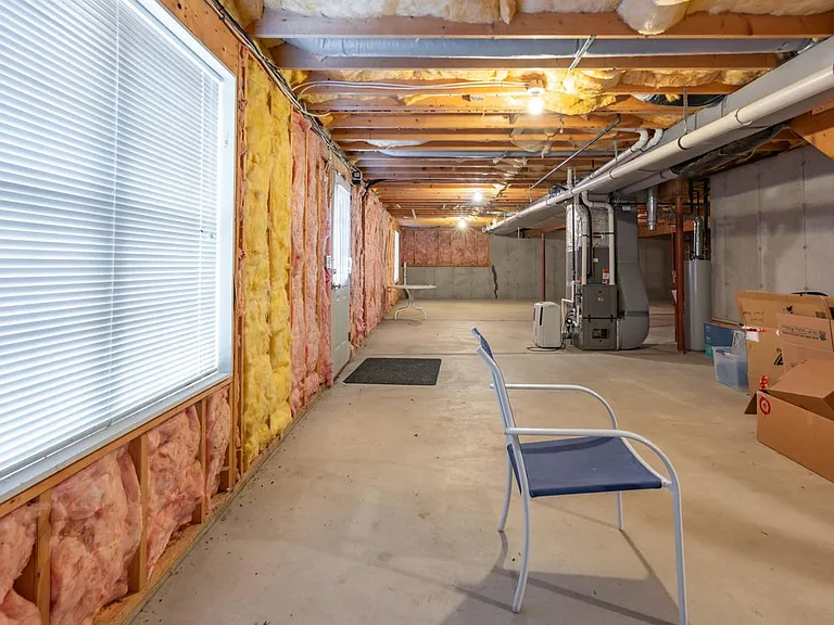 4 Myopia Ln — Photo 32