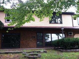 954 Elm St #2, Woonsocket, RI 02895