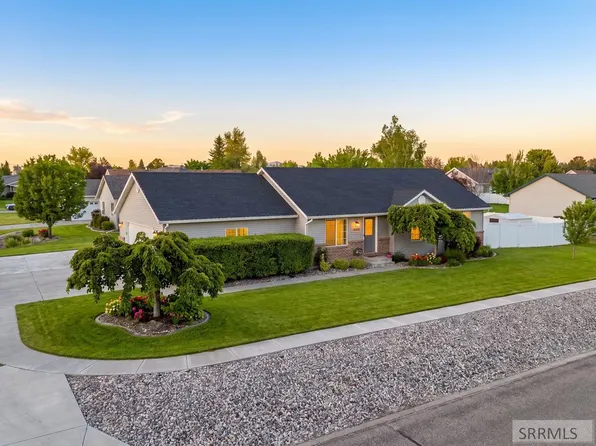 1554 Avon Ln, Idaho Falls, ID 83401