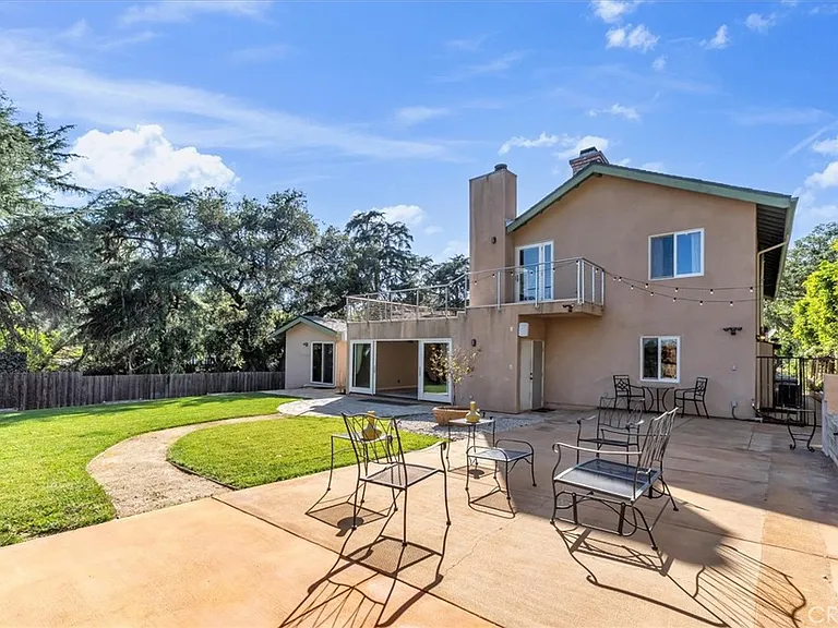 9824 Baden Ave — Photo 48