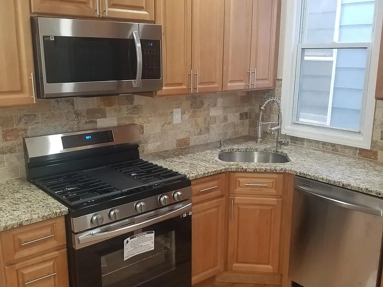 489 Norwood St #2-A — Photo 3