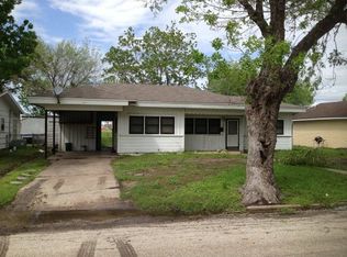 2204 Allendale St, Victoria, TX 77901
