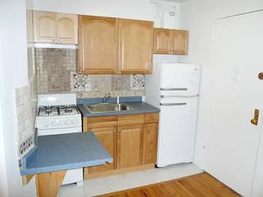 Rented by Citi Habitats | media 11