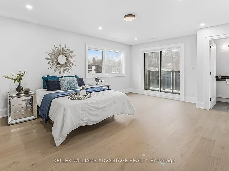 711 Hillview Cres — Photo 35
