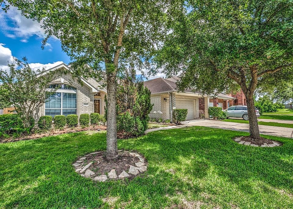 1st image of 3935 Auburn Grove Cir
