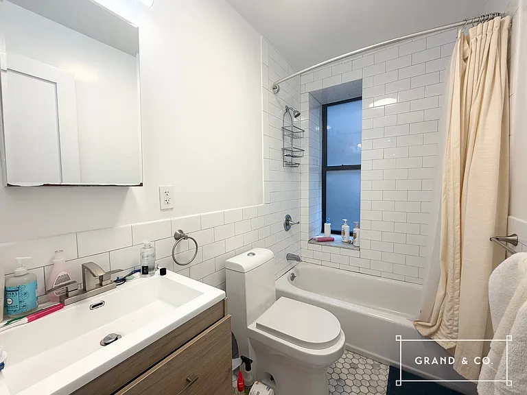 135 Eldridge St #3D — Photo 2
