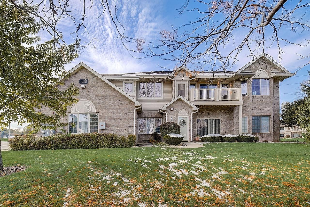 1520 Raintree LANE UNIT 73, Racine, WI 53406 MLS 1856524 Zillow