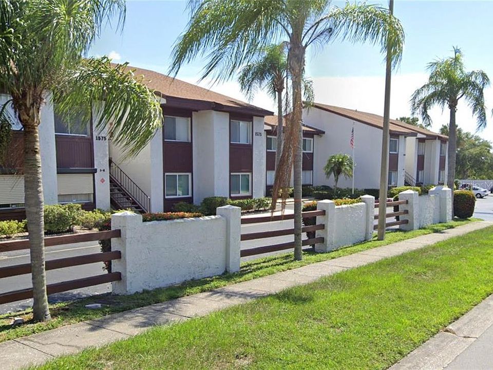 1st image of 1577 Greenlea Dr APT 2