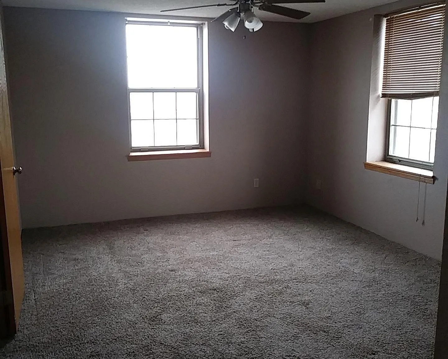 1 bed, 710 sqft, $835 — Photo 3
