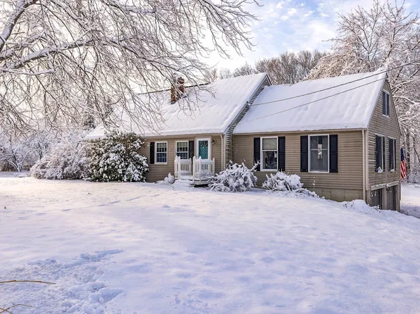 1 Jason Drive, Stratham, NH 03885