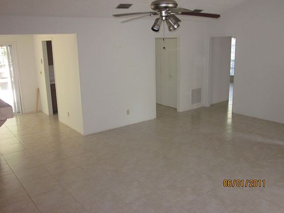 4th image of 3533 1st Ave