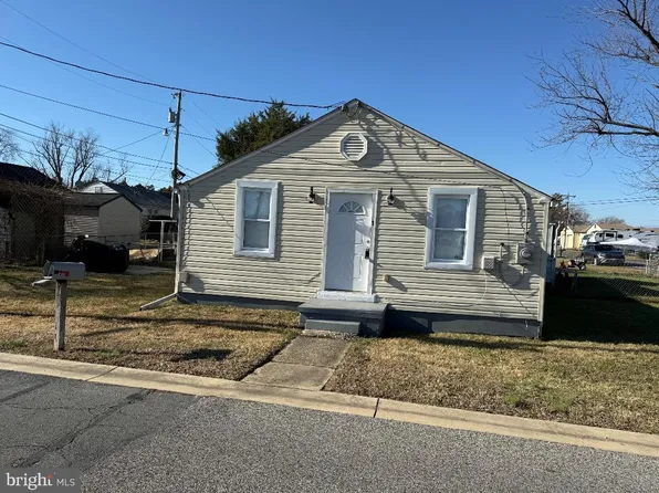 1 Fairmont Pl, Indian Head, MD 20640