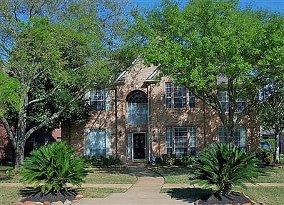 2nd image of 2411 Cinco Park Pl