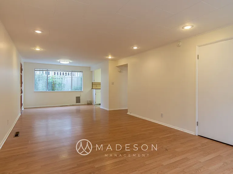 615 Main St — Photo 11