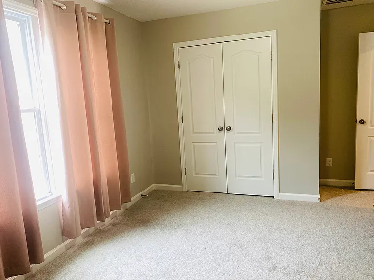 1705 Waterclose Ct — Photo 18