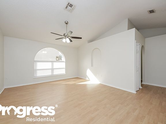 2nd image of 1108 Welch Hill Cir