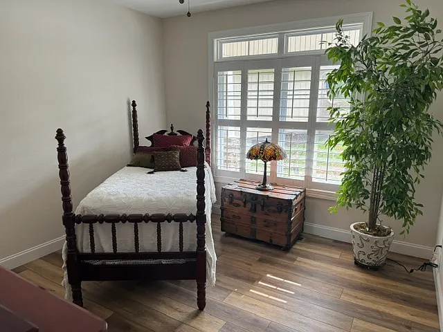 Front bedroom