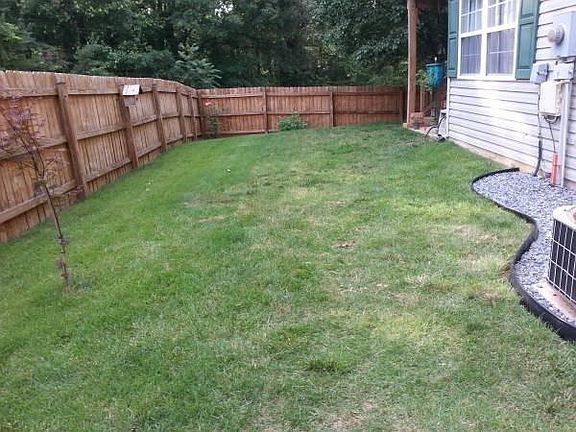 Side/Backyard