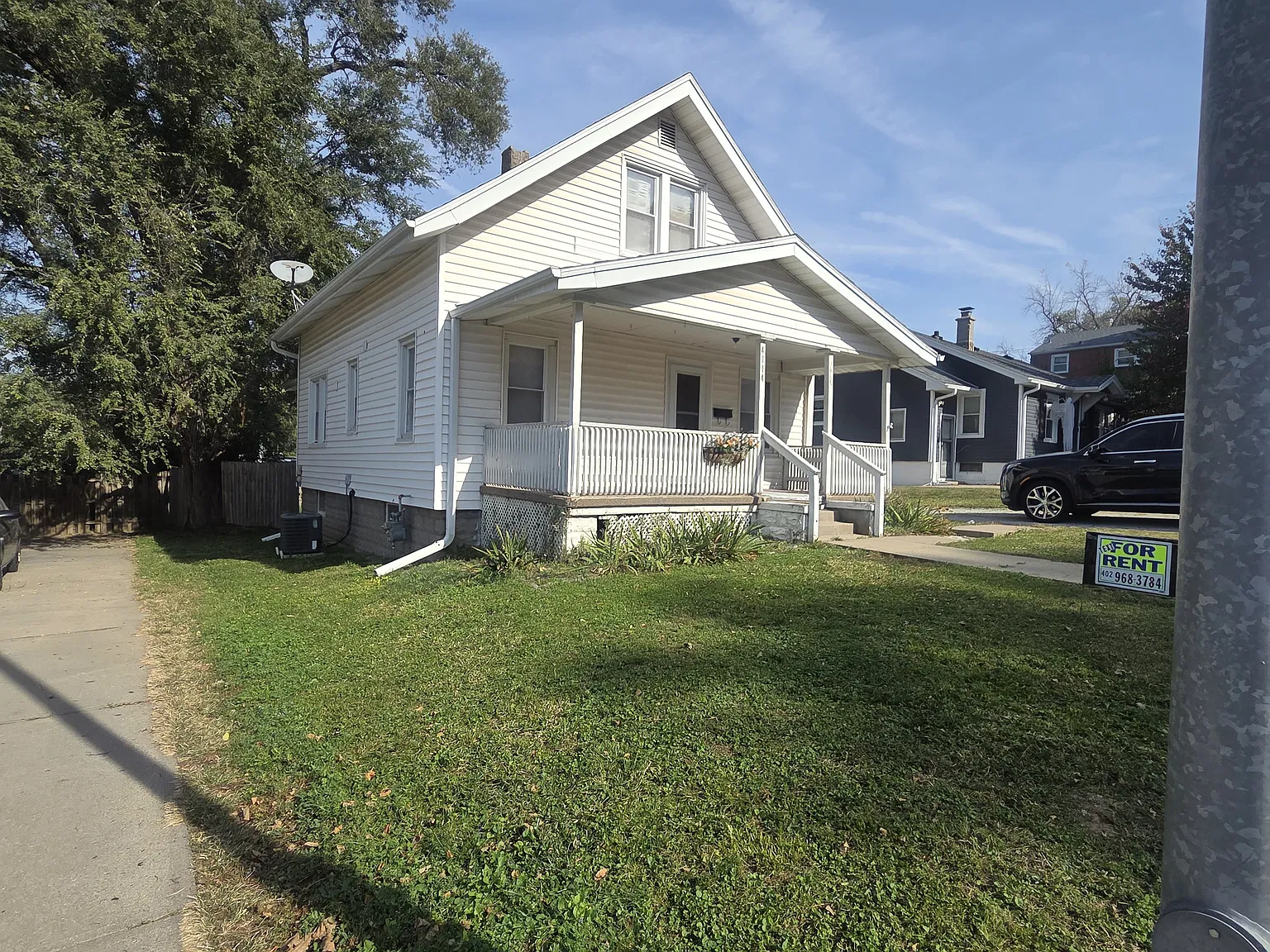 3 bed, $1,700 — Photo 2