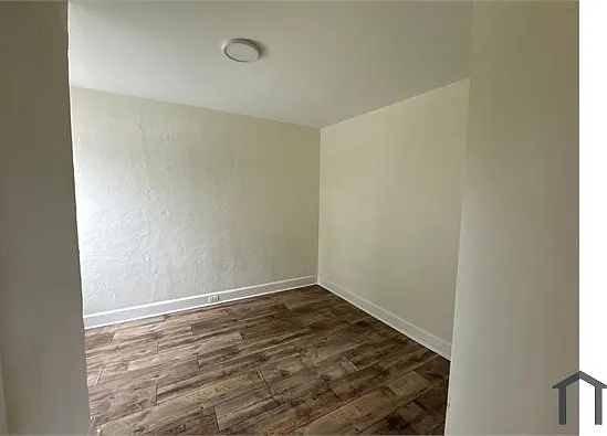 609 Highland Ave — Photo 15