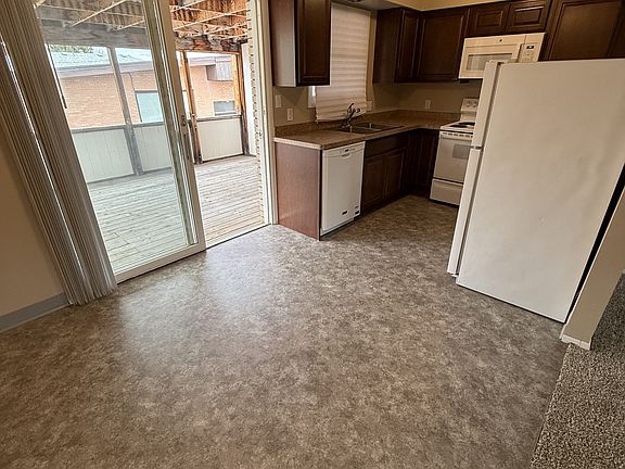 5th image of 4232 Central Ave APT 1
