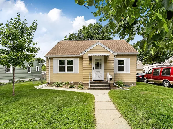 1049 16th Ave S, Saint Cloud, MN 56301