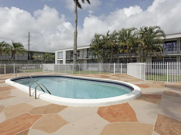 The Oasis by RAM Apartments — Photo 2