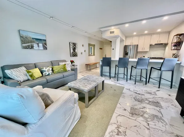 3210 Tennis Villas #3210, Captiva, FL 33924