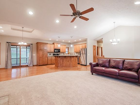 5th image of 1407 Timber Ln