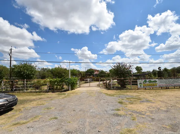 10562 E Loop 1604 S, San Antonio, TX 78263