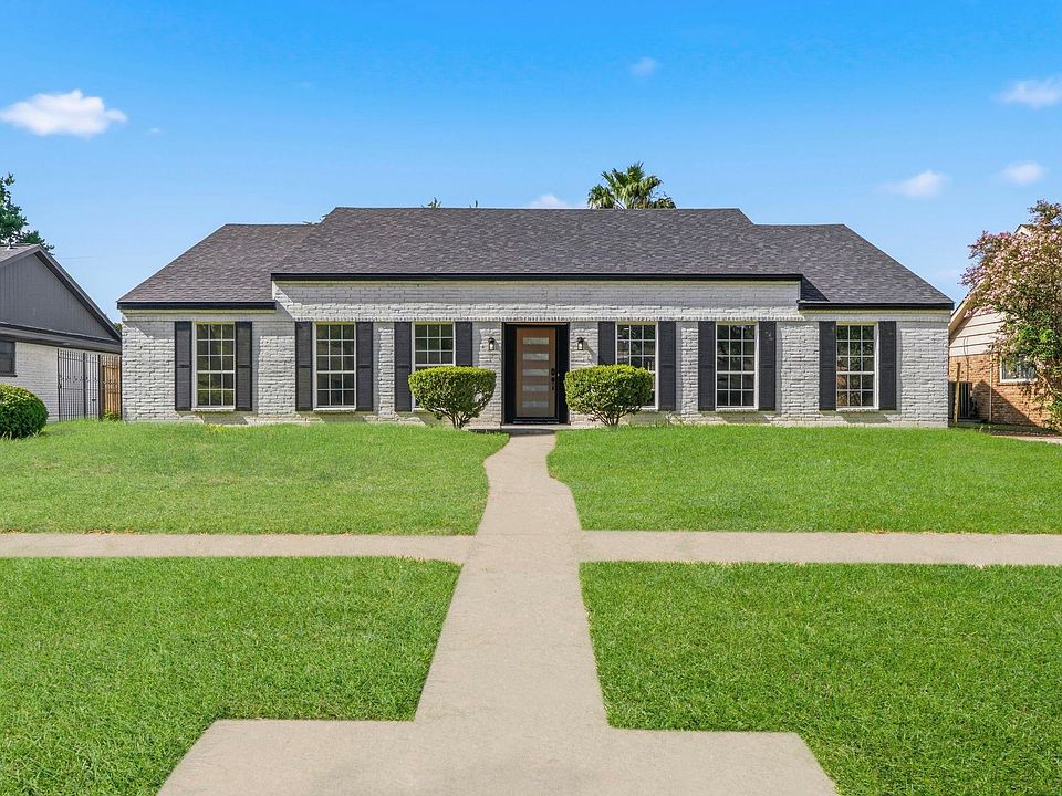 1st image of 5411 Ariel St