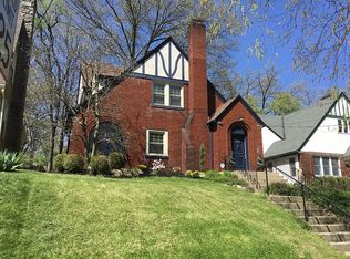 2966 Douglas Ter, Cincinnati, OH 45212