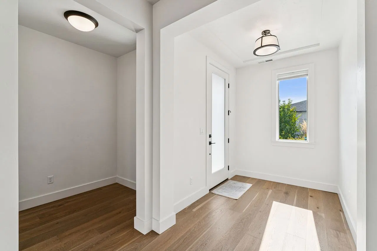 3 bed, 1788 sqft, $2,700 — Photo 4