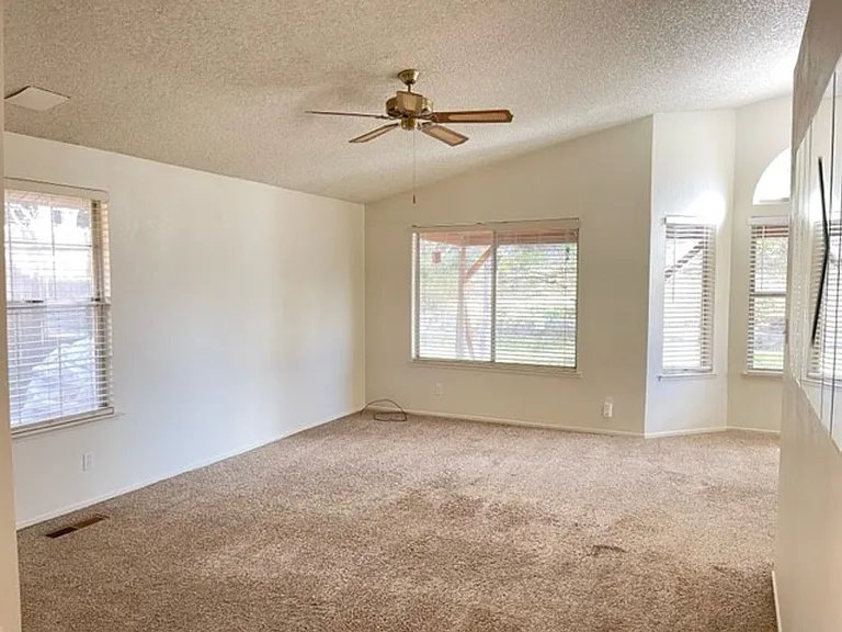 1254 Ambassador Dr — Photo 6