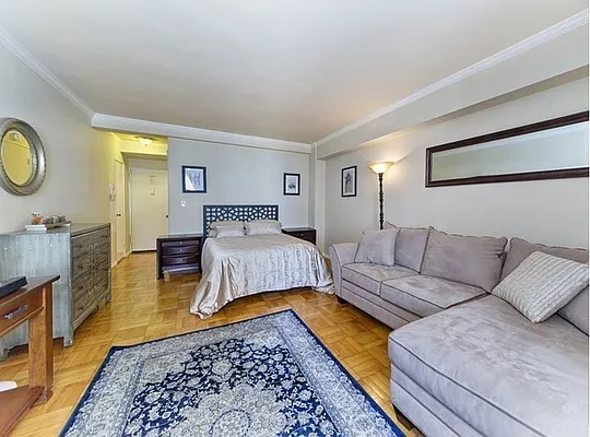 Rented by Oxford Property Group | media 1