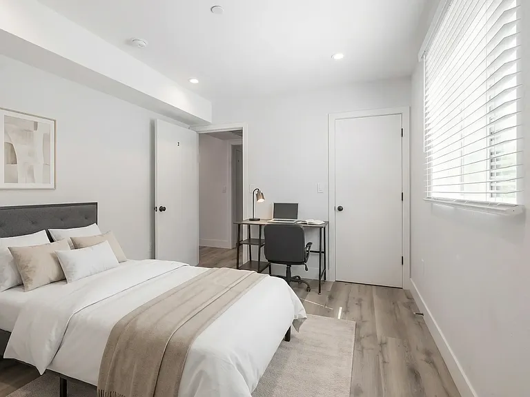 1181 Rolland Curtis Pl — Photo 2