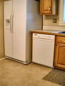 5th image of 626 Woodsfield Dr