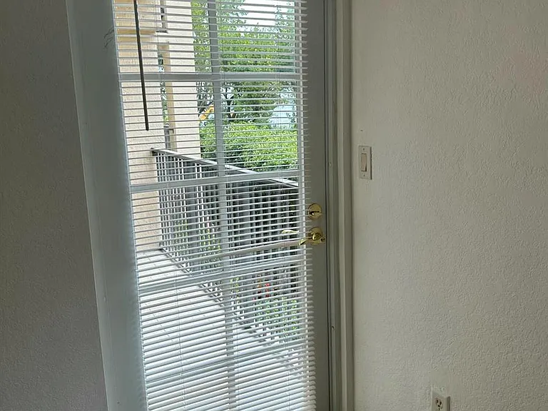 1801 N Flagler Dr #212 — Photo 6