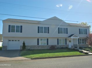 102 Asbury Ave, Union Beach, NJ 07735