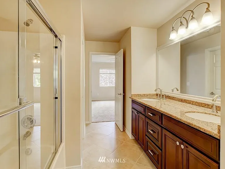 8819 230th Way NE — Photo 16