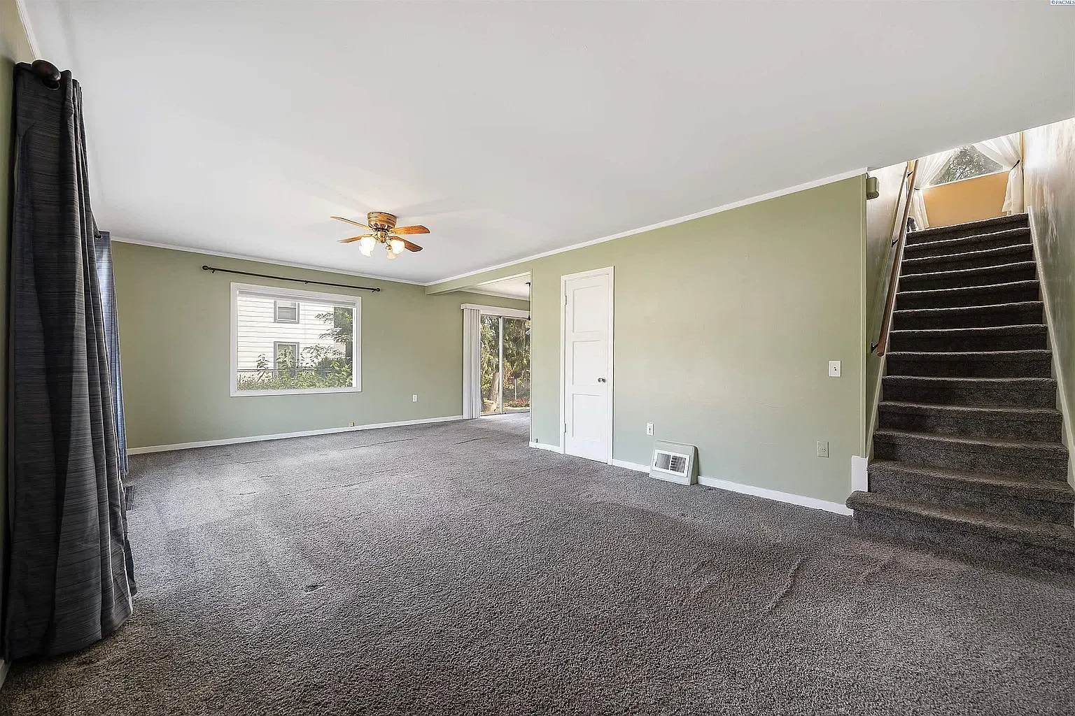 3 bed, 1800 sqft, $2,000 — Photo 4