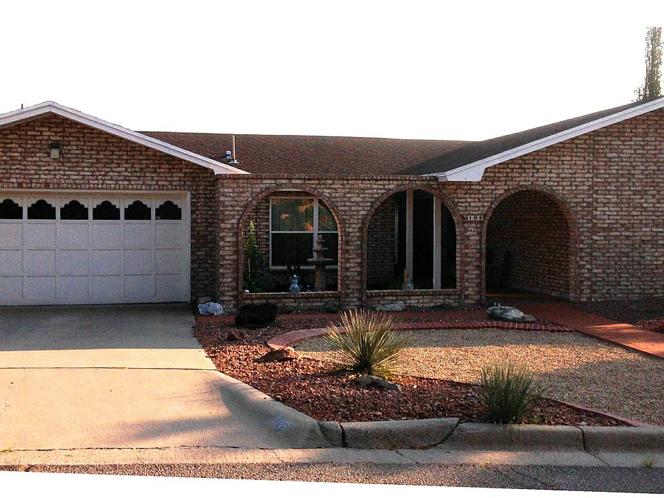 1st image of 108 Desert Garden Dr