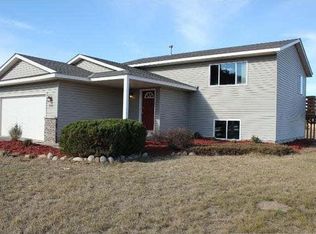 9938 301st Ave, Princeton, MN 55371