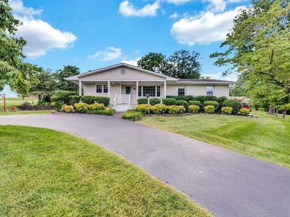 1202 Eastwood Dr, Cookeville, TN 38501