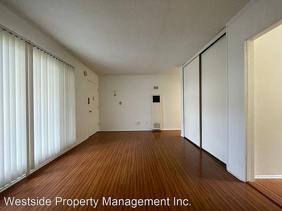 4th image of 1152 N Poinsettia Pl #5