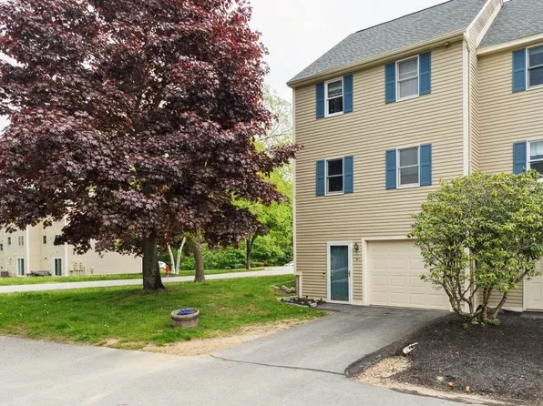 47 Fords Landing Drive, Dover, NH 03820