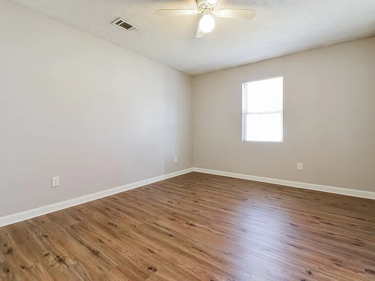 5215 Austin Pl — Photo 10