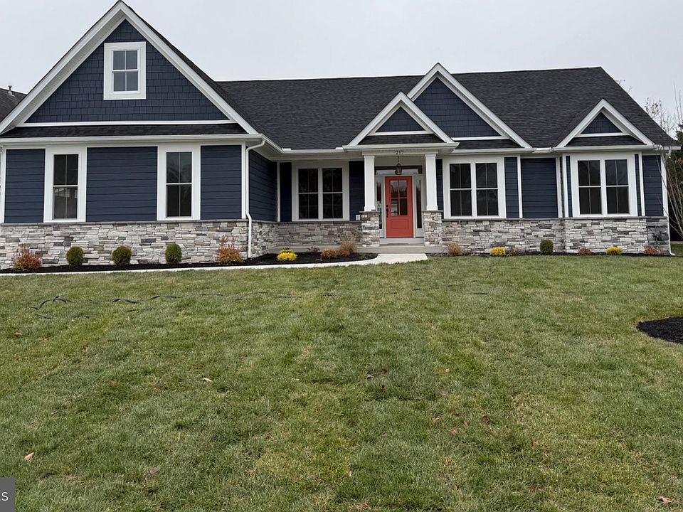 1st image of 219 Taggart Dr