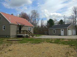 55 Martin Stream Rd, Newport, ME 04953