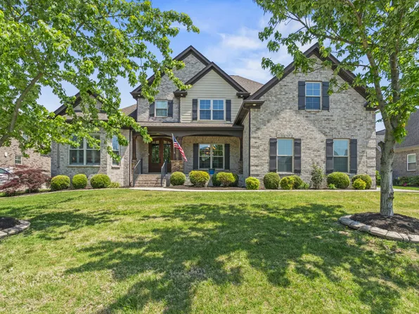 3328 Clovercroft Dr, Murfreesboro, TN 37130